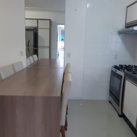 Apartamento 2 Dormitorio Praia De Bombas 봄비나스 외부 사진